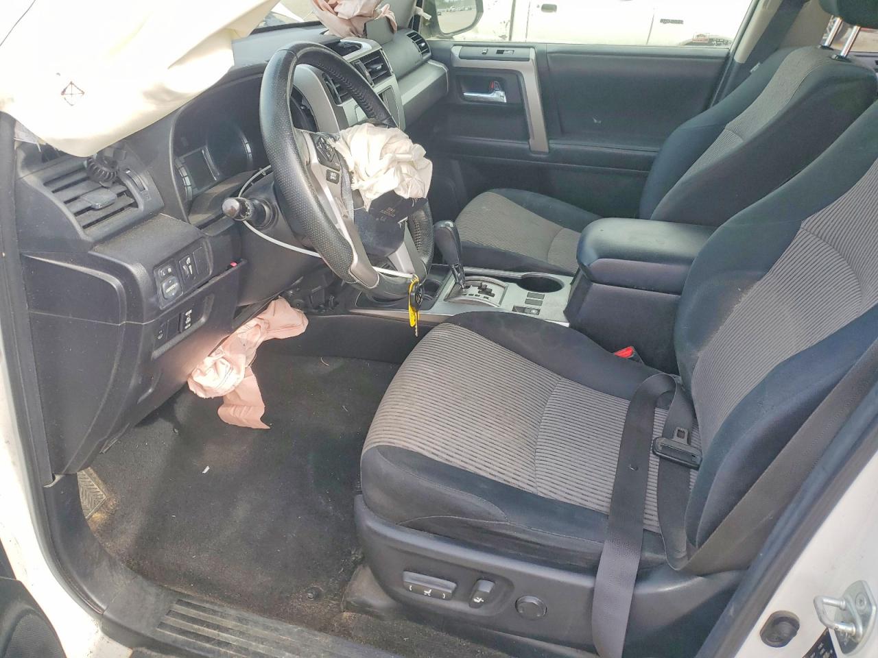 Toyota 4Runner Sr5