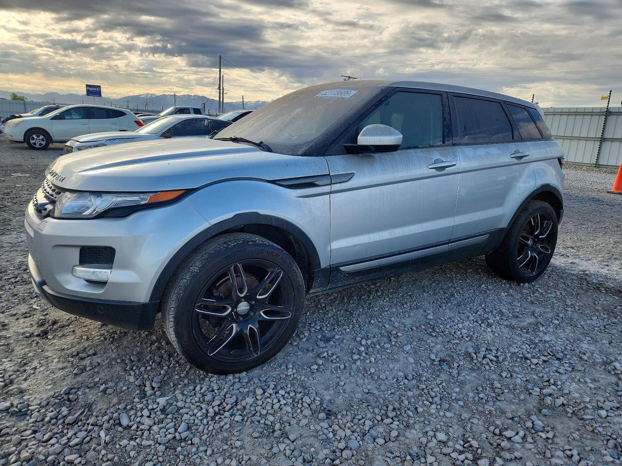 Land Rover Range Rover Pure Plus