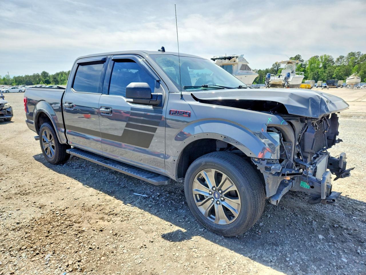 Ford F-150 Supercrew