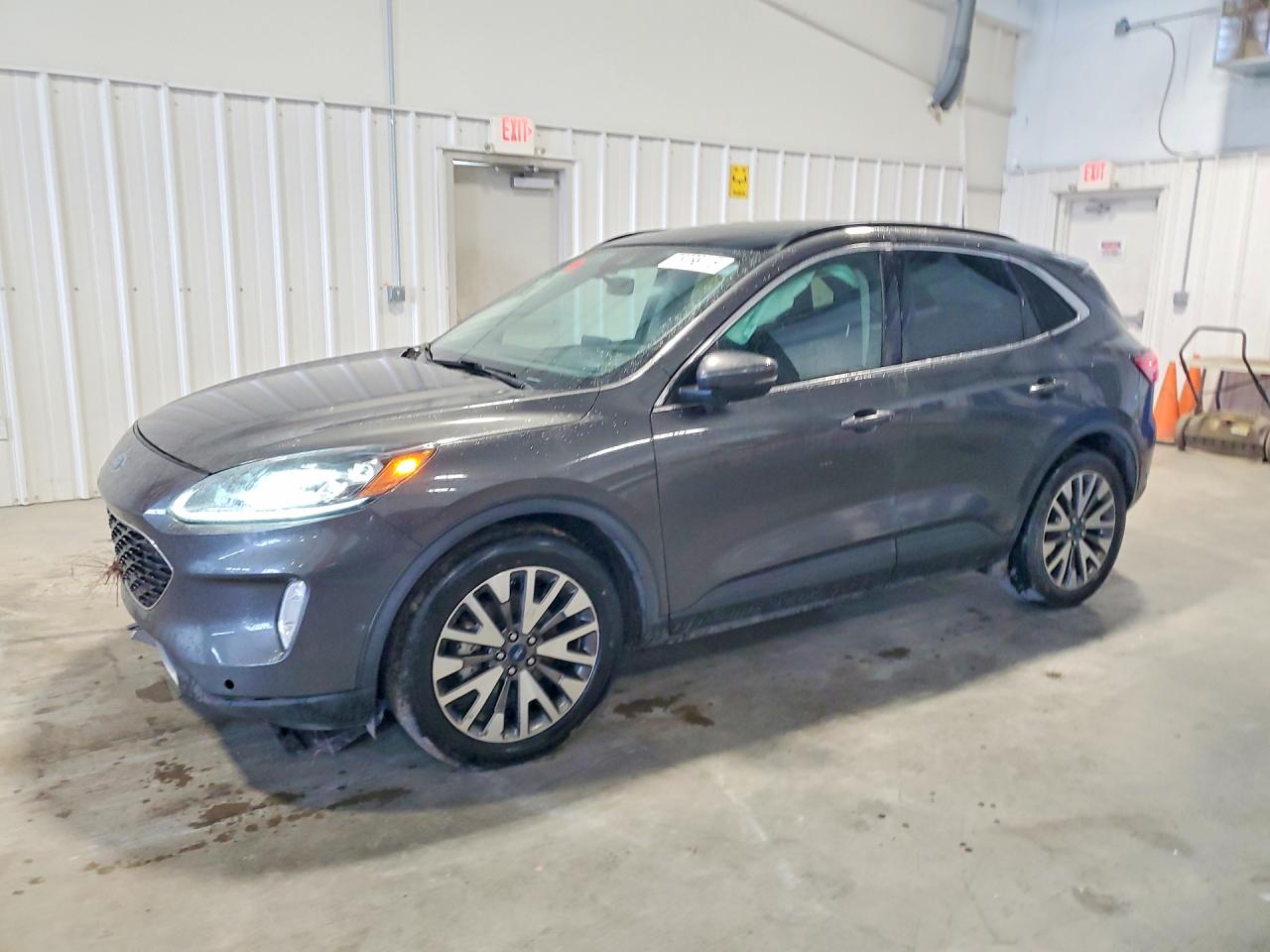 Salvage Ford Escape Image