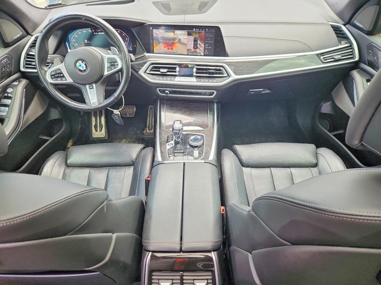BMW X Series M50i