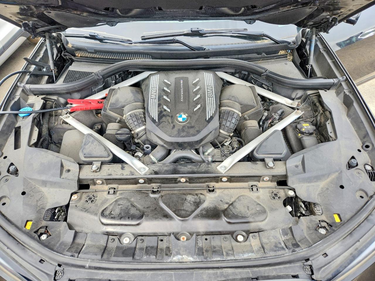 BMW X Series M50i