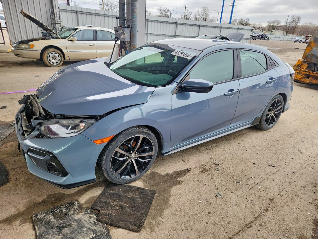 Salvage Honda Civic Image
