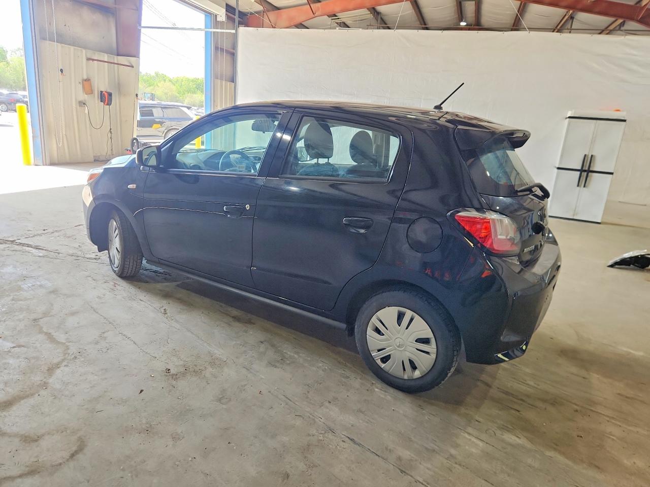 Mitsubishi Mirage Es