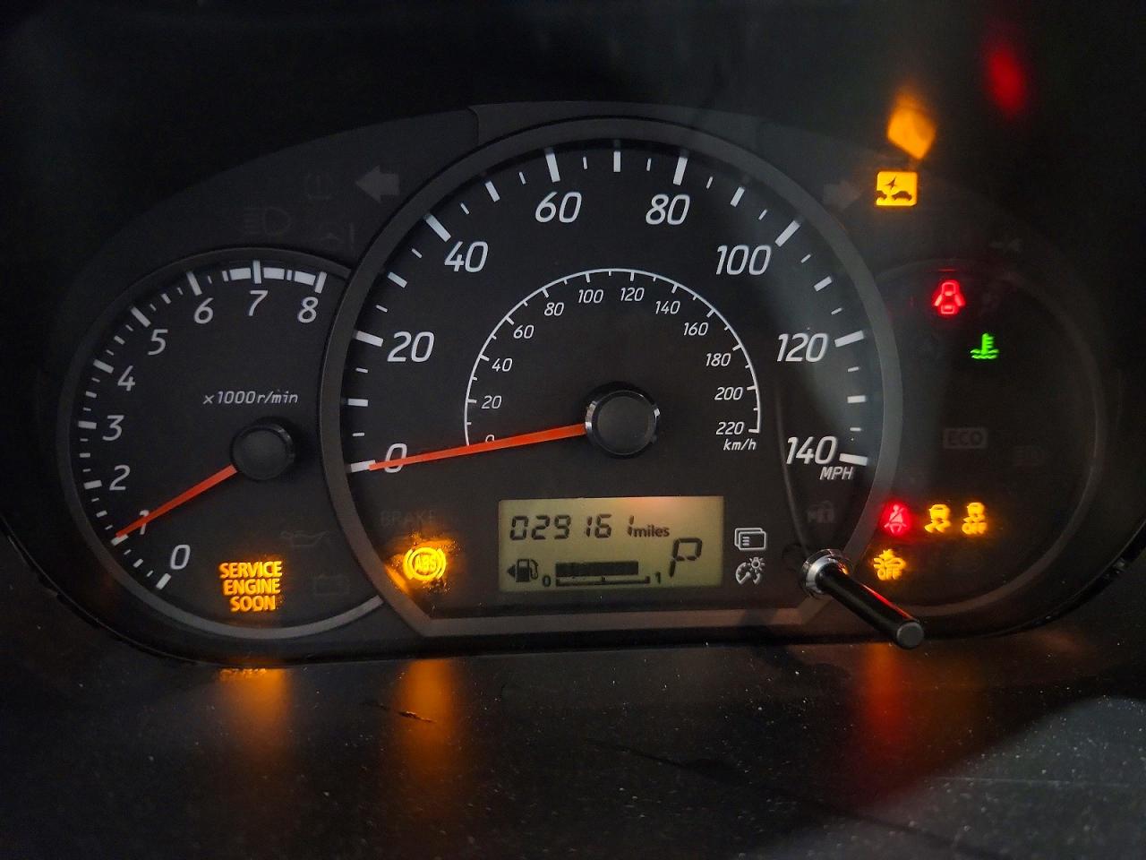 Mitsubishi Mirage Es