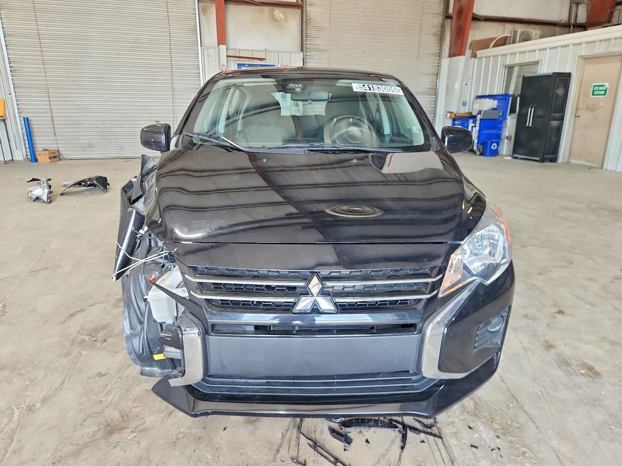Mitsubishi Mirage Es