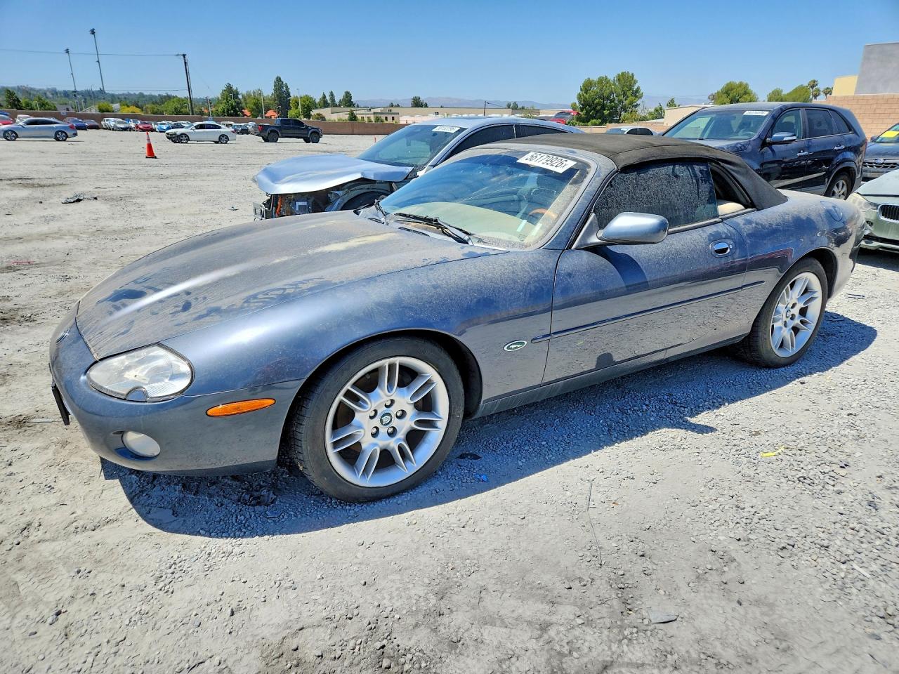 Salvage Jaguar Xk8 Image