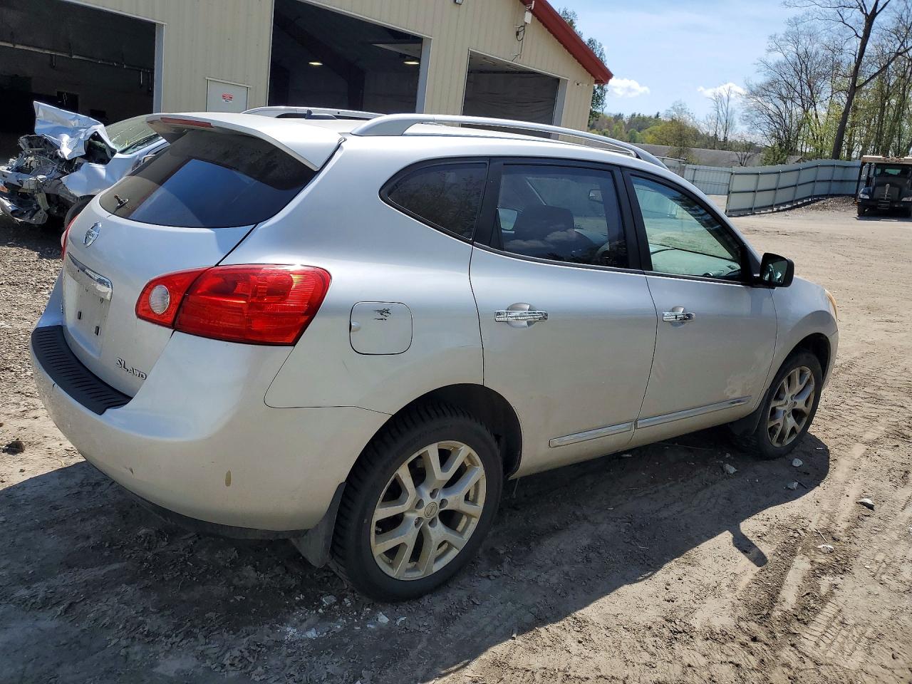 Nissan Rogue S