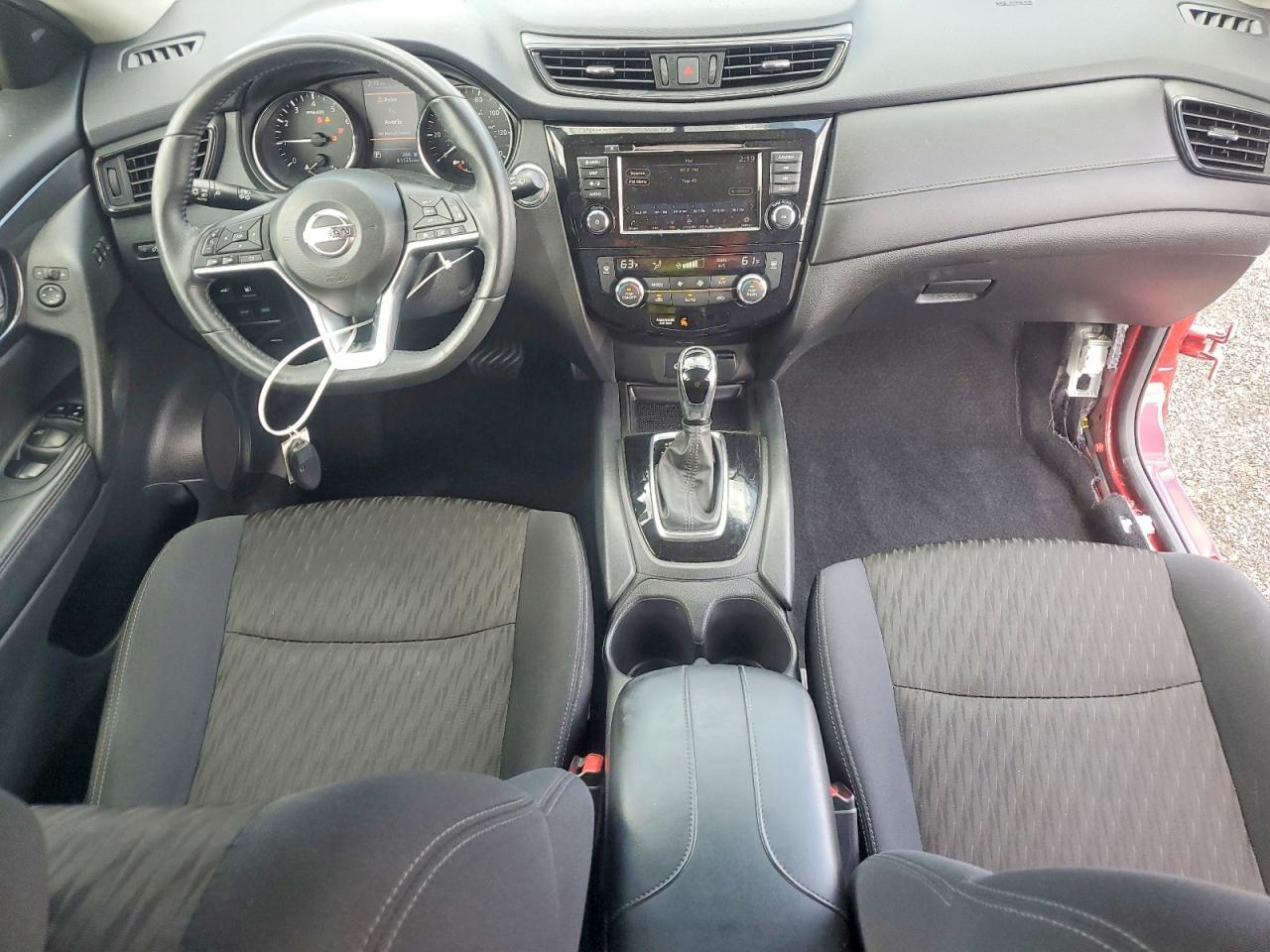 Nissan Rogue S