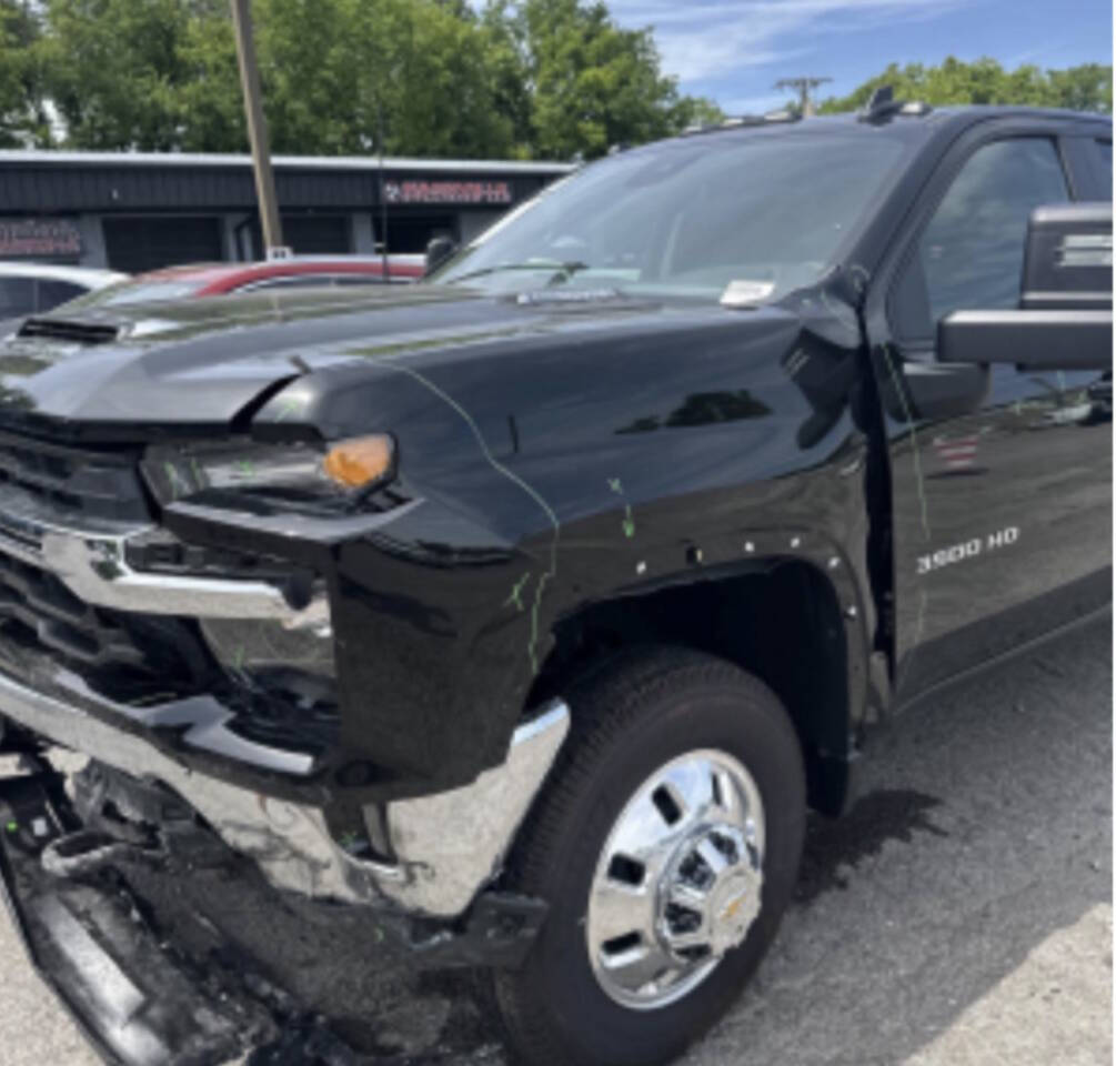 Chevrolet Silverado 3500 Lt 4x4 4dr Crew Cab Lb Drw