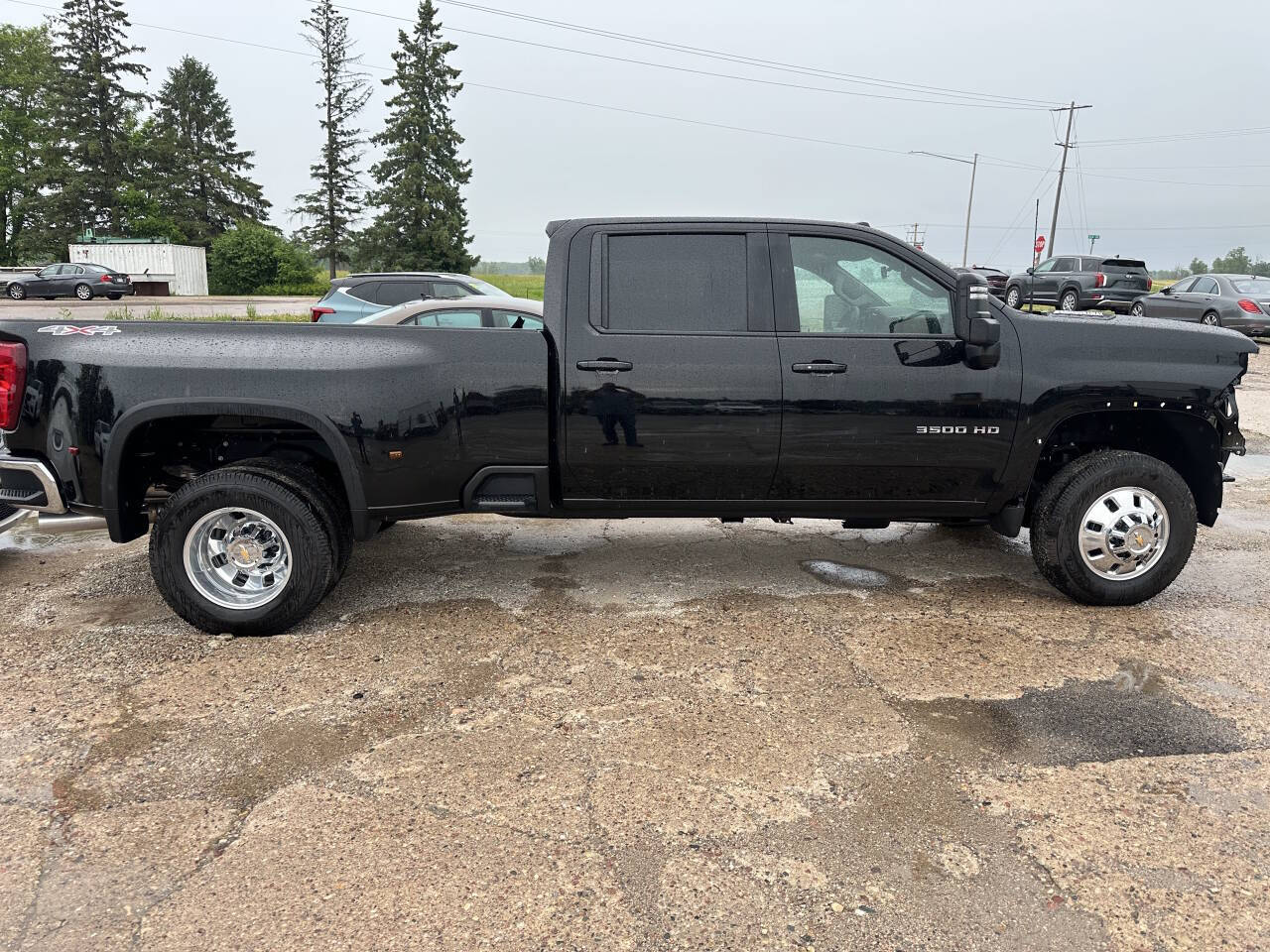 Chevrolet Silverado 3500 Lt 4x4 4dr Crew Cab Lb Drw
