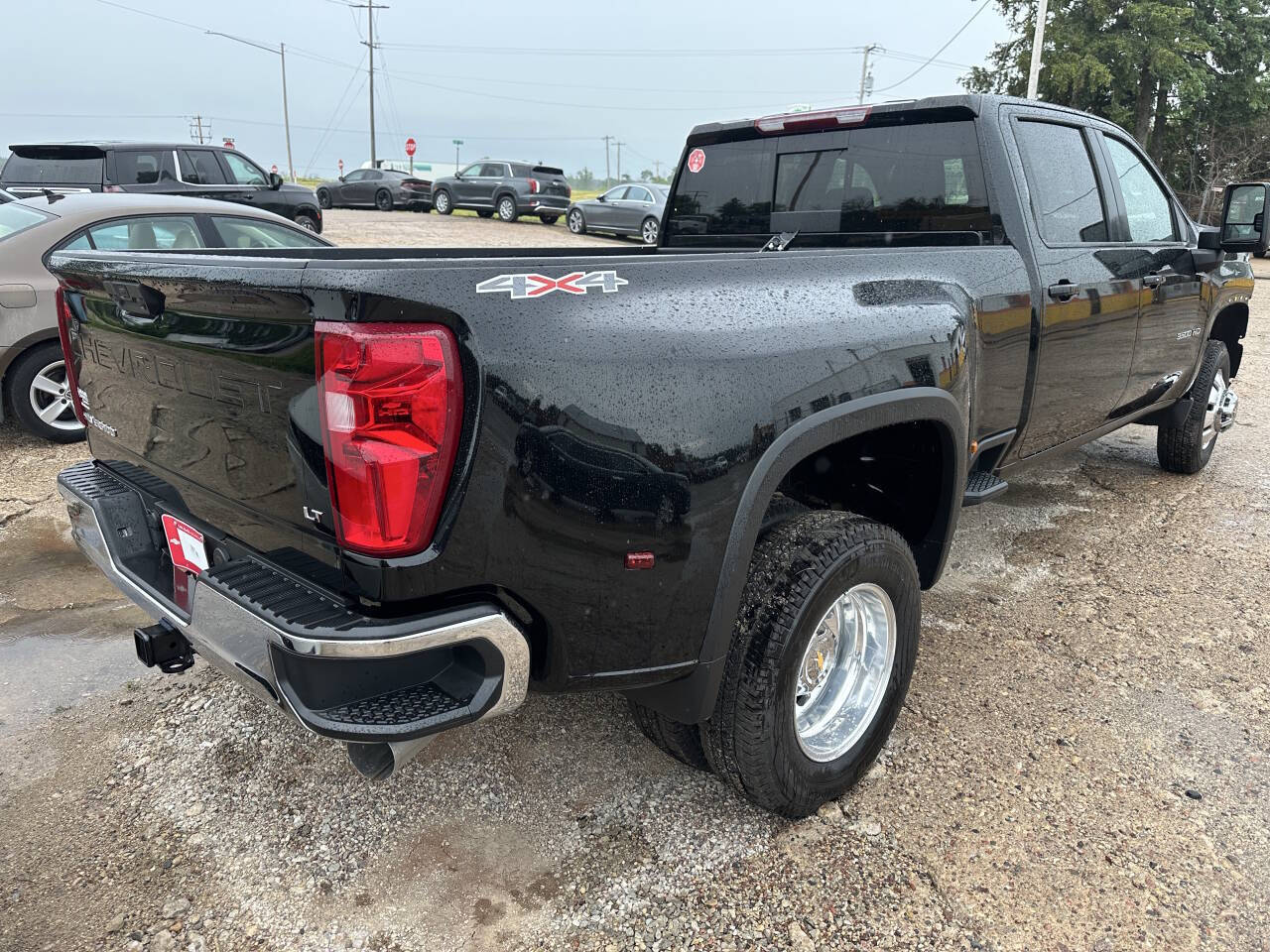 Chevrolet Silverado 3500 Lt 4x4 4dr Crew Cab Lb Drw