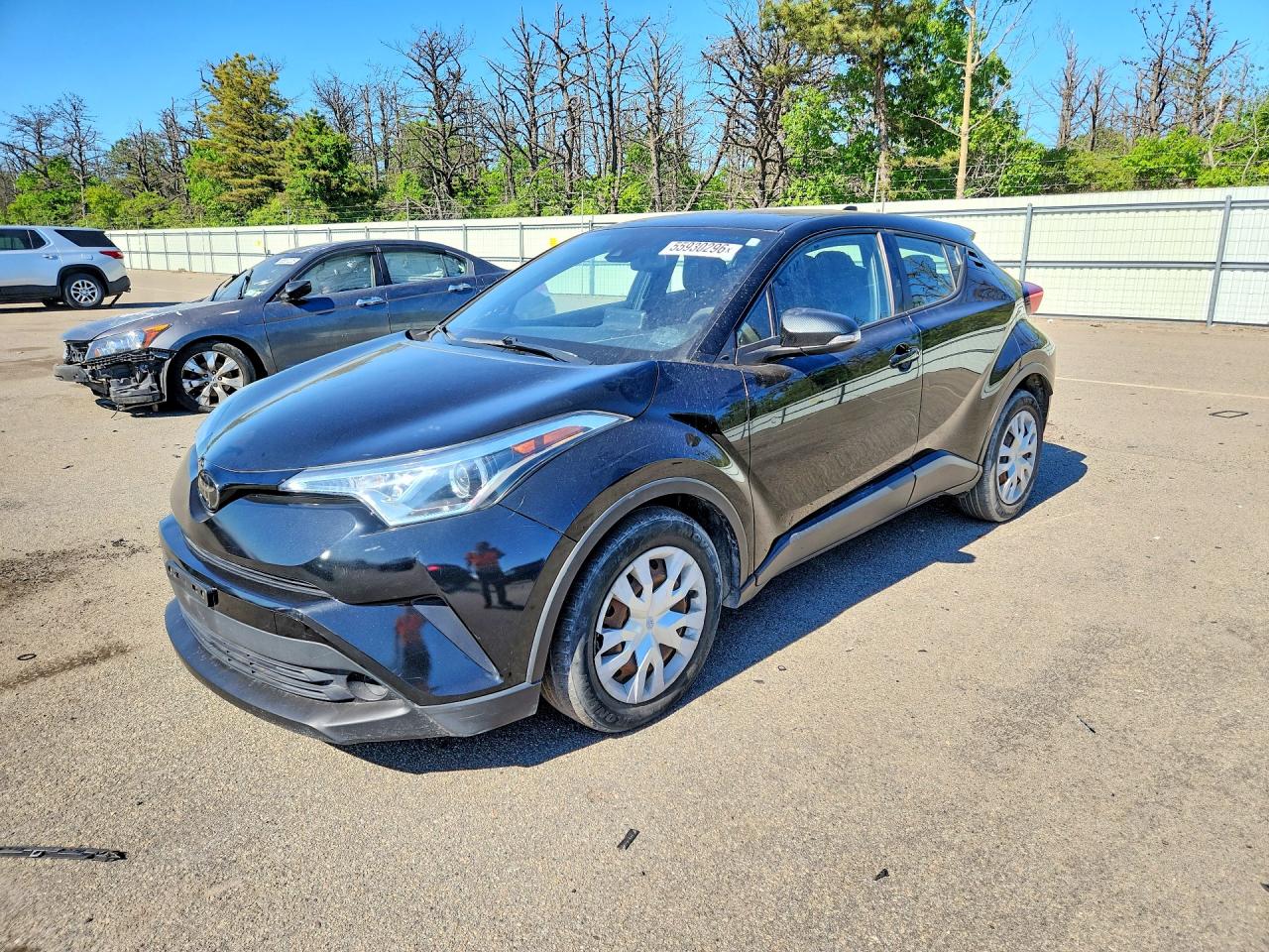 Salvage Toyota C-HR Image