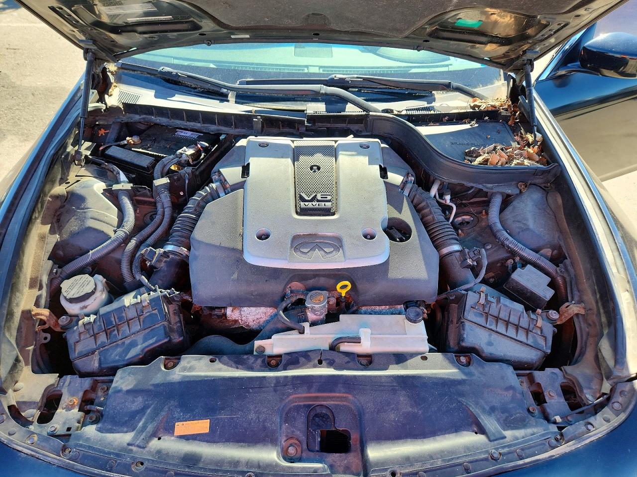 INFINITI G37 X