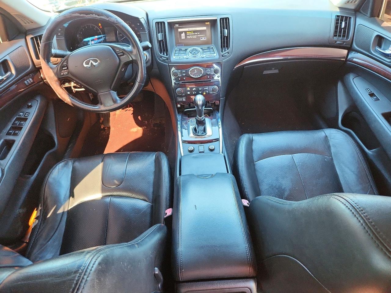 INFINITI G37 X
