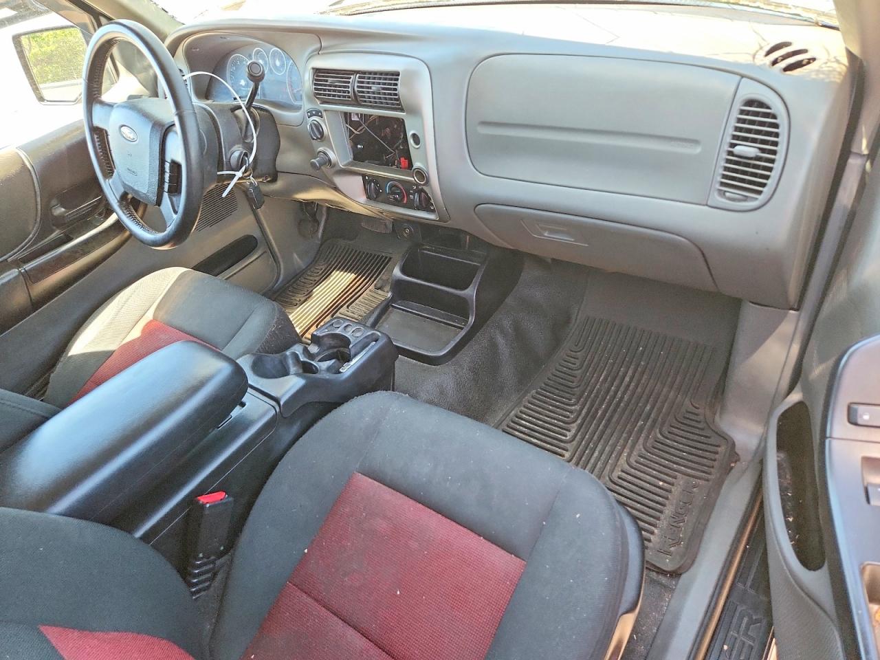 Ford Ranger Super Cab
