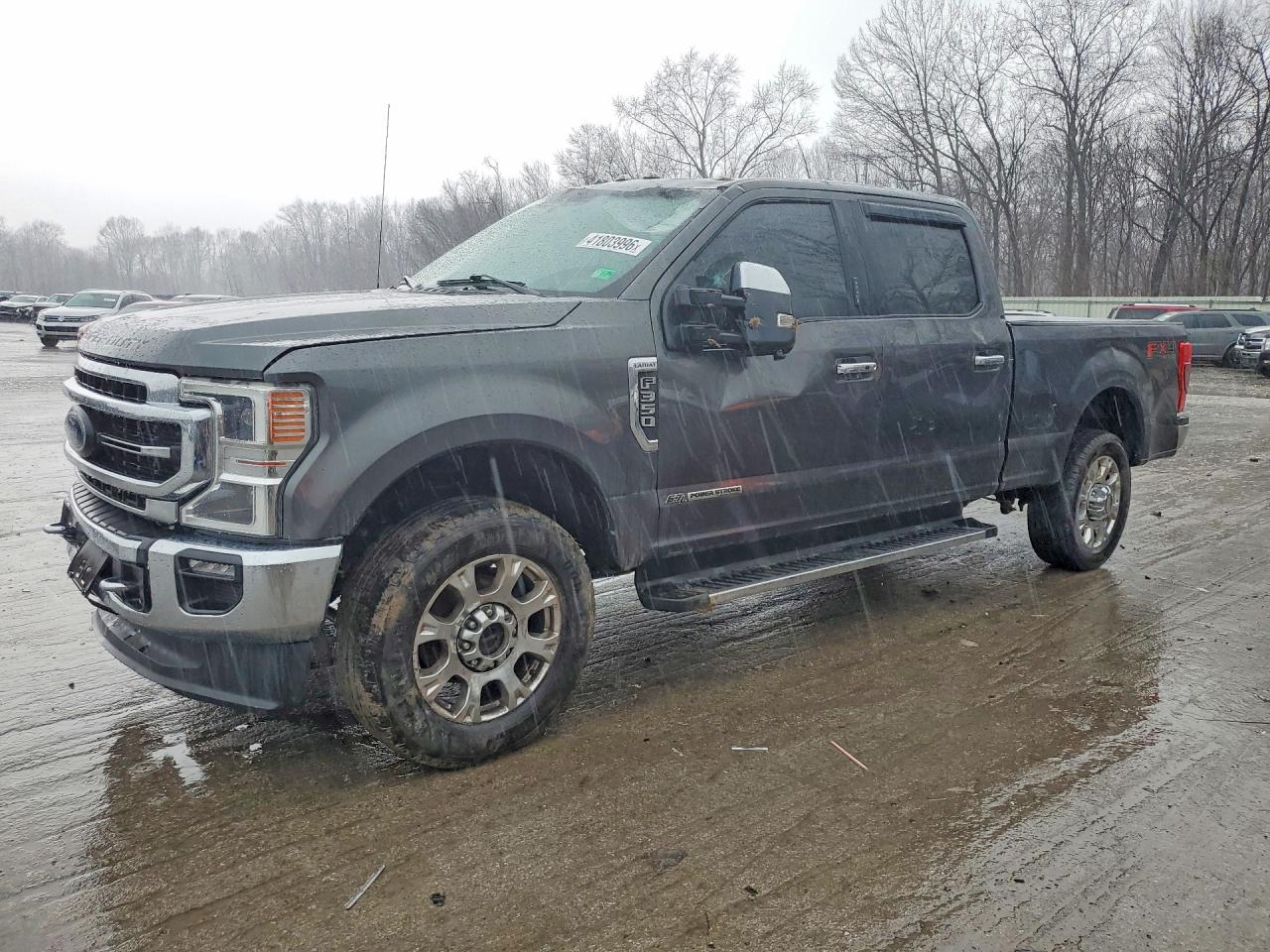 Salvage Ford F-350 Image