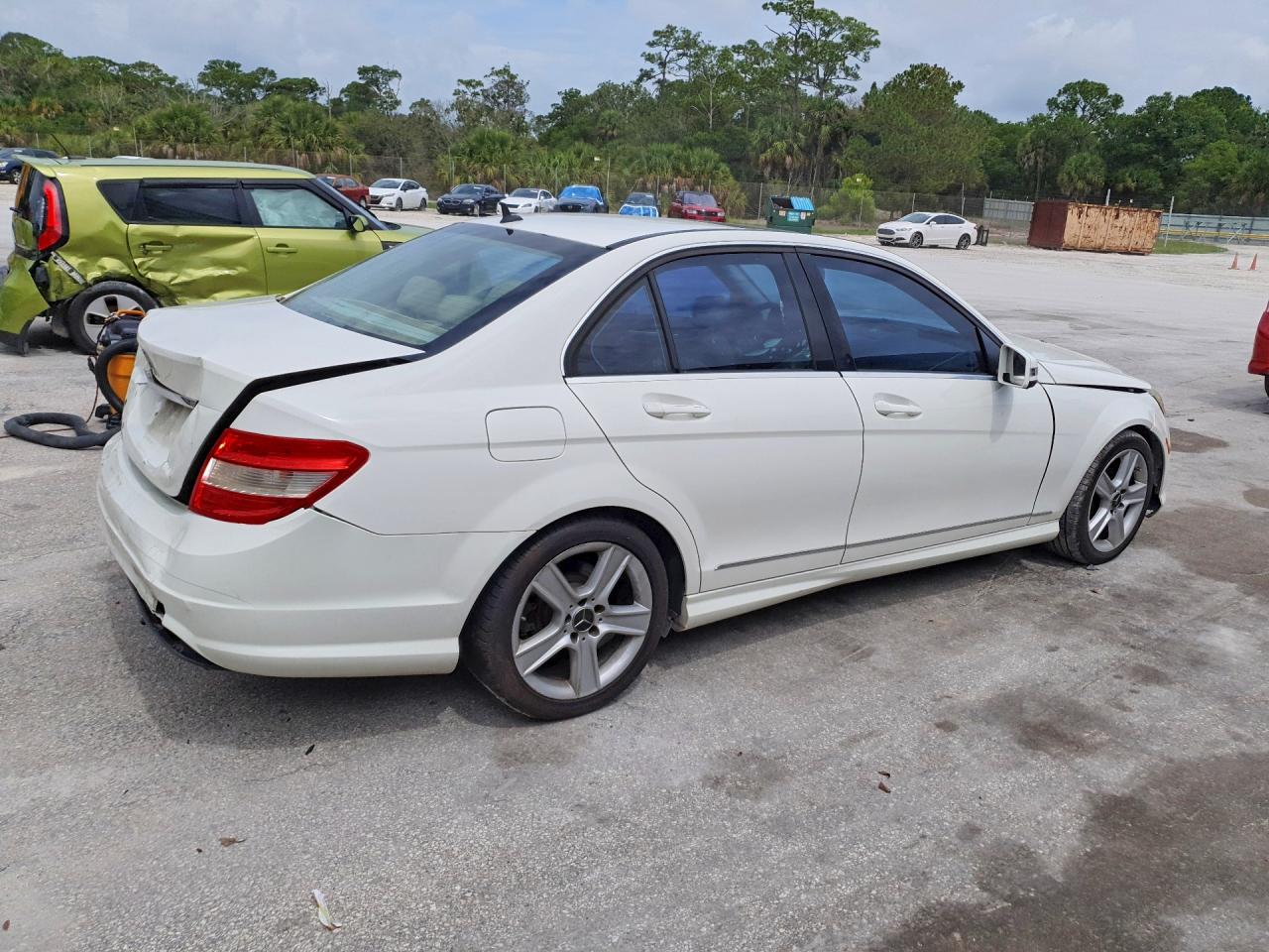 Mercedes-Benz C-Class 300