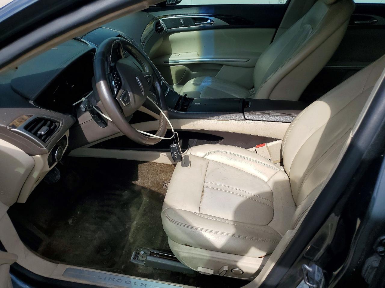 Lincoln MKZ