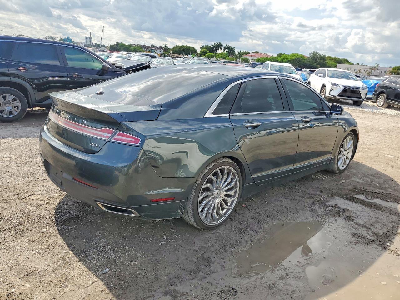 Lincoln MKZ