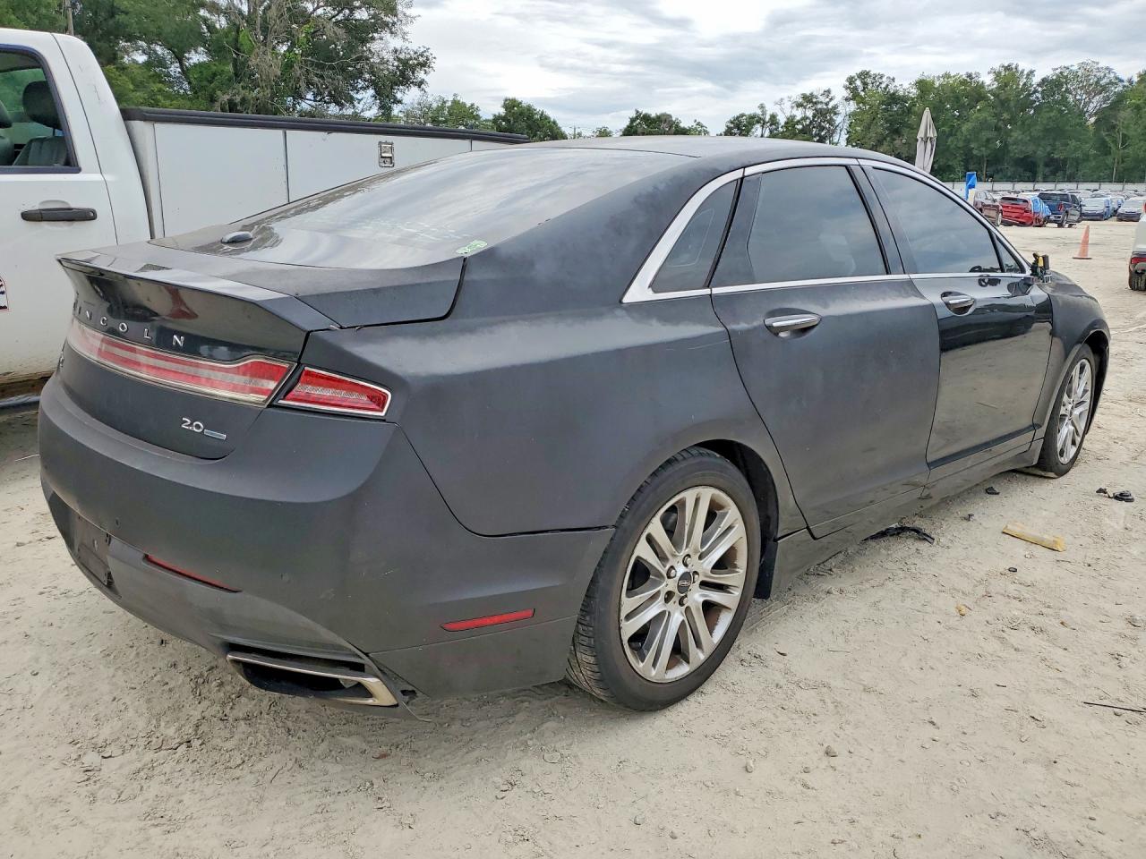 Lincoln MKZ
