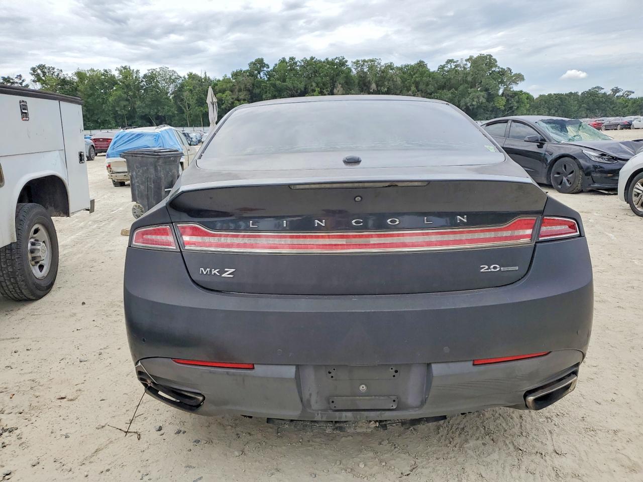 Lincoln MKZ