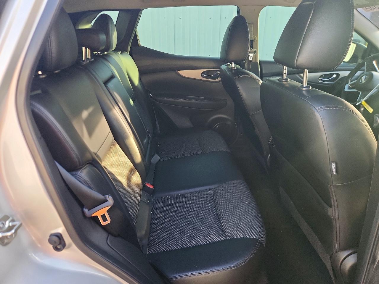 Nissan Rogue Sv