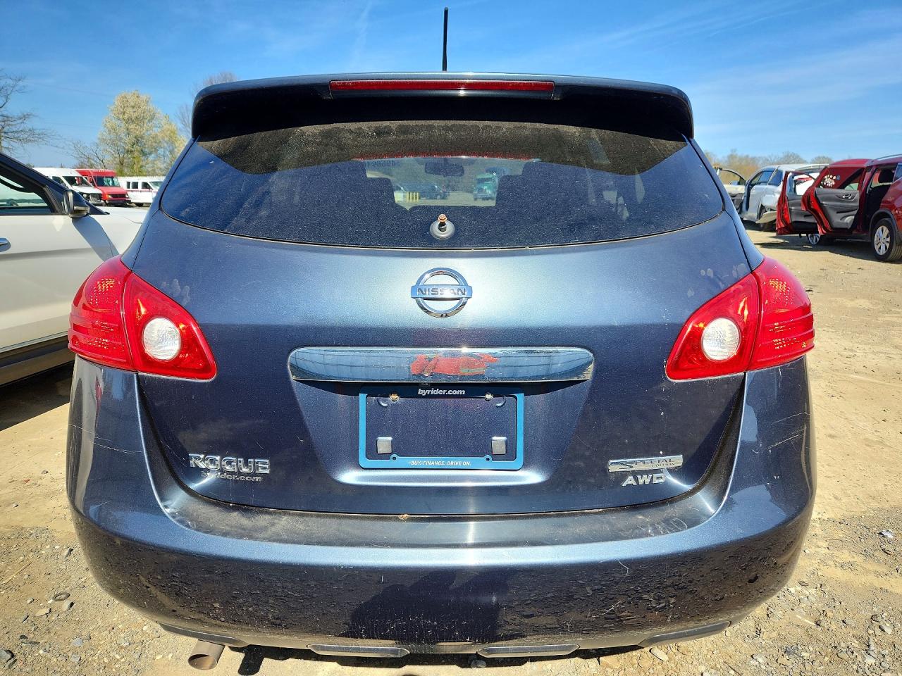 Nissan Rogue S