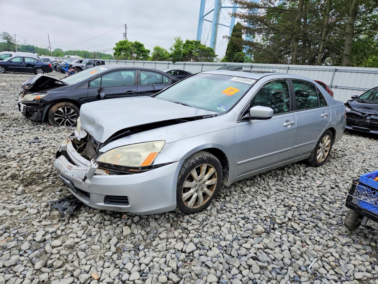 Salvage Honda Accord Image