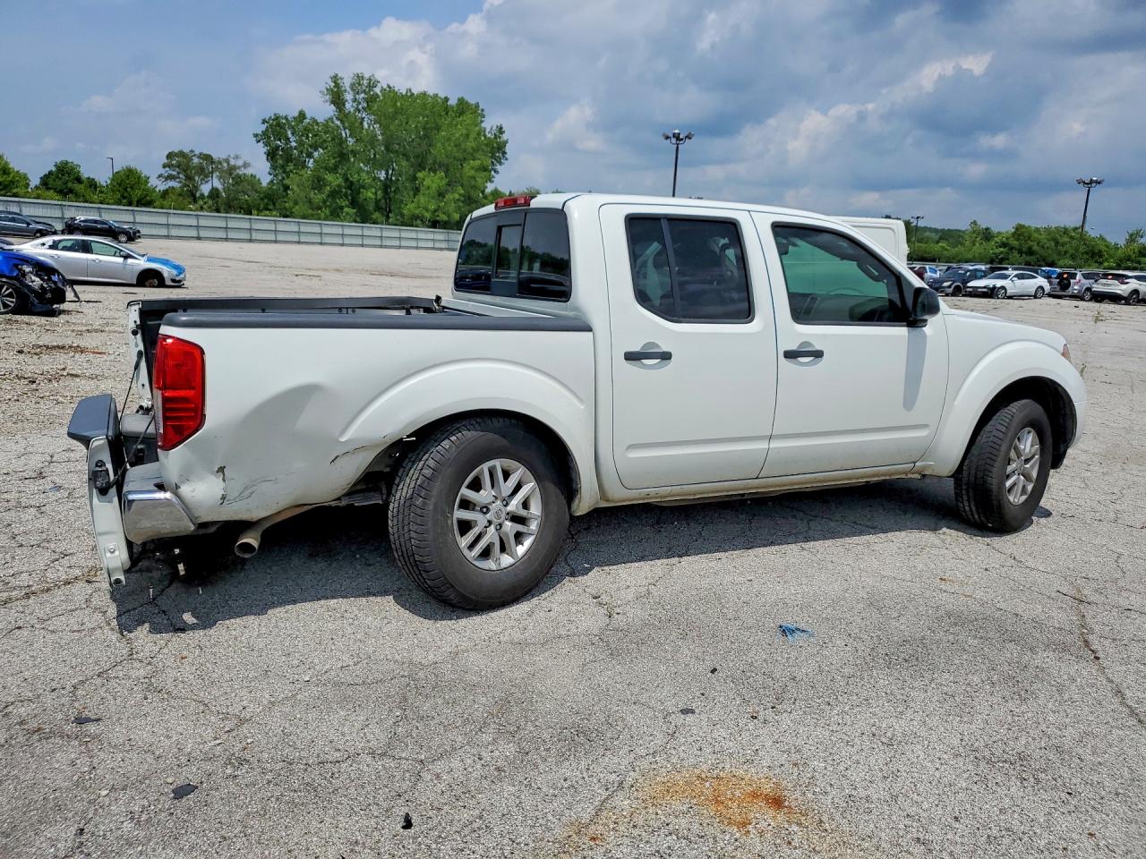 Nissan Frontier S