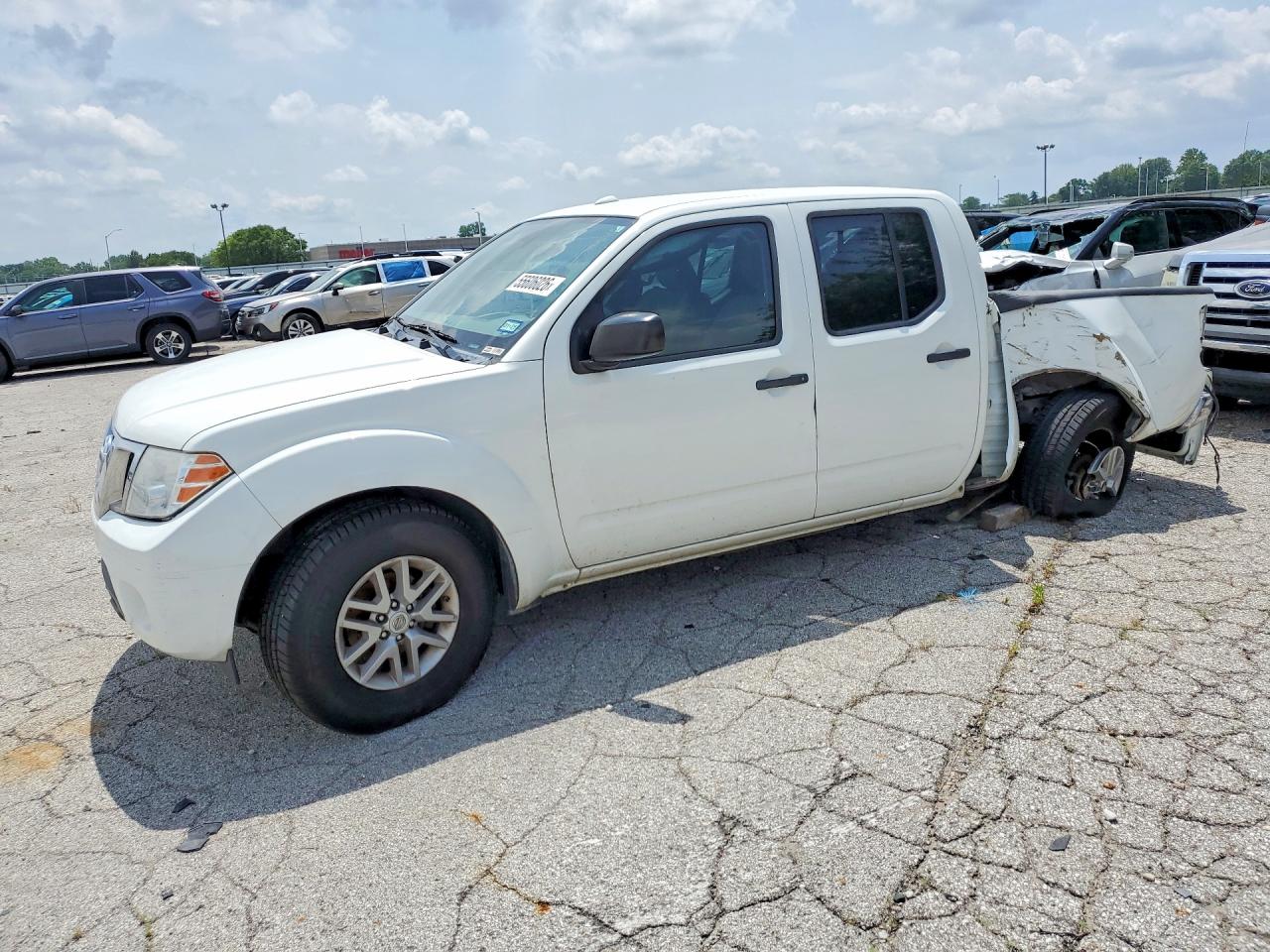 Salvage Nissan Frontier Image