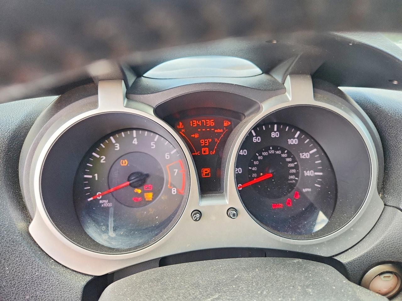Nissan JUKE S