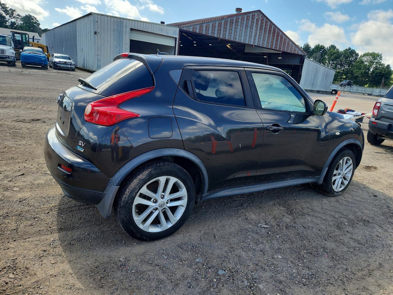 Nissan JUKE S