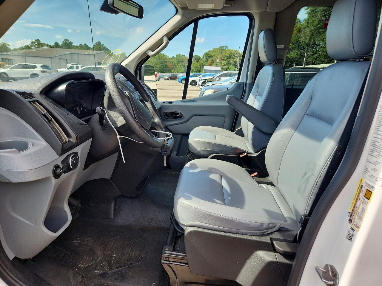 Ford Transit T-350