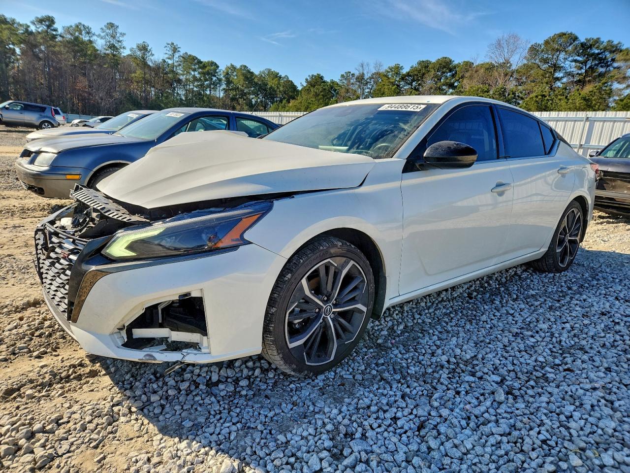 Nissan Altima Sr
