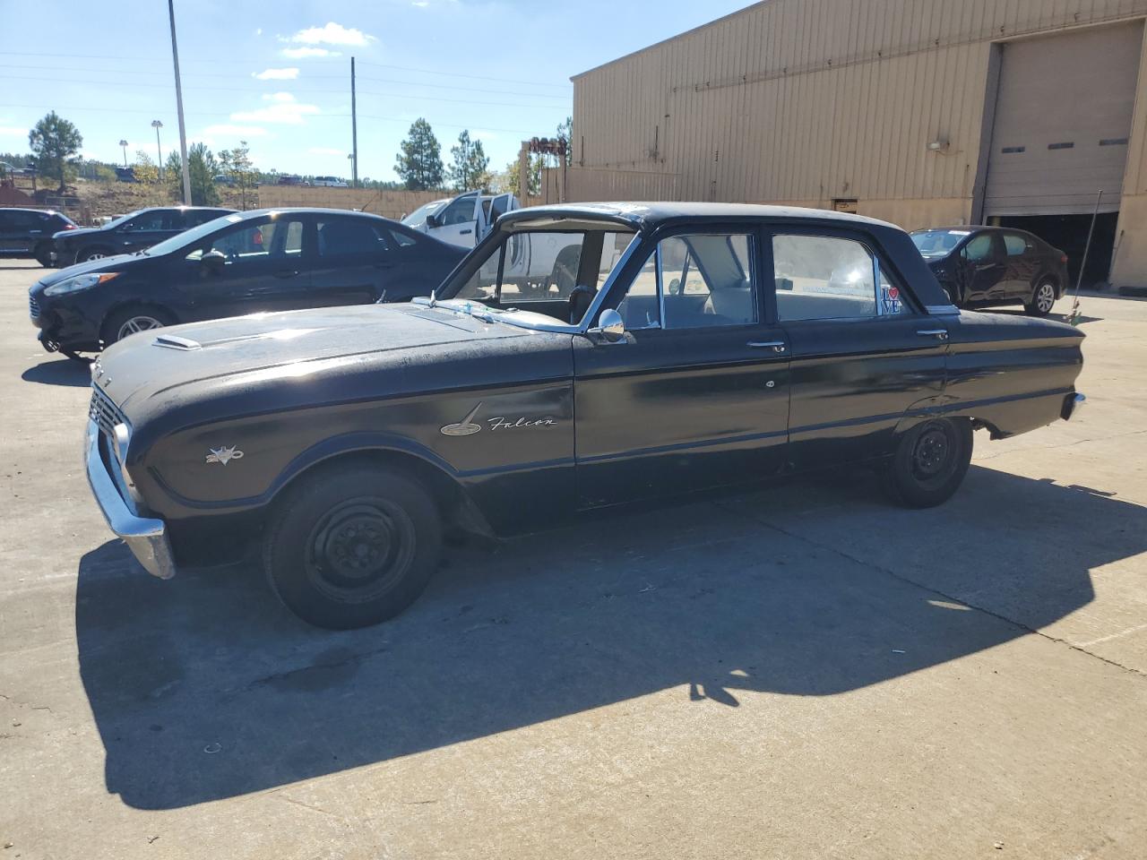 Salvage Ford Falcon Image