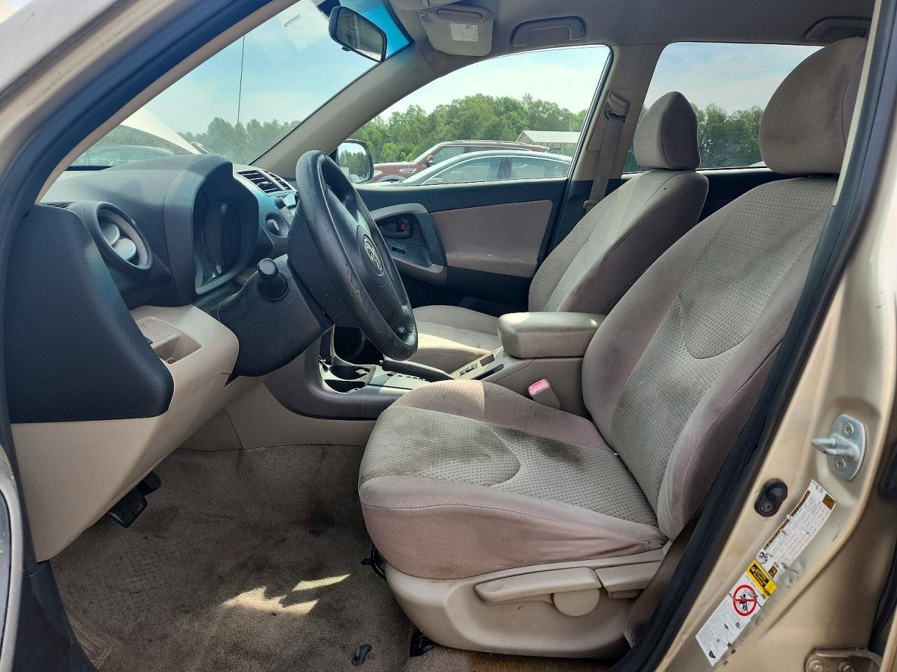 Toyota RAV4 Base