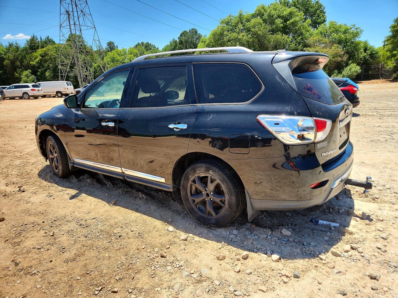 Nissan Pathfinder Sl