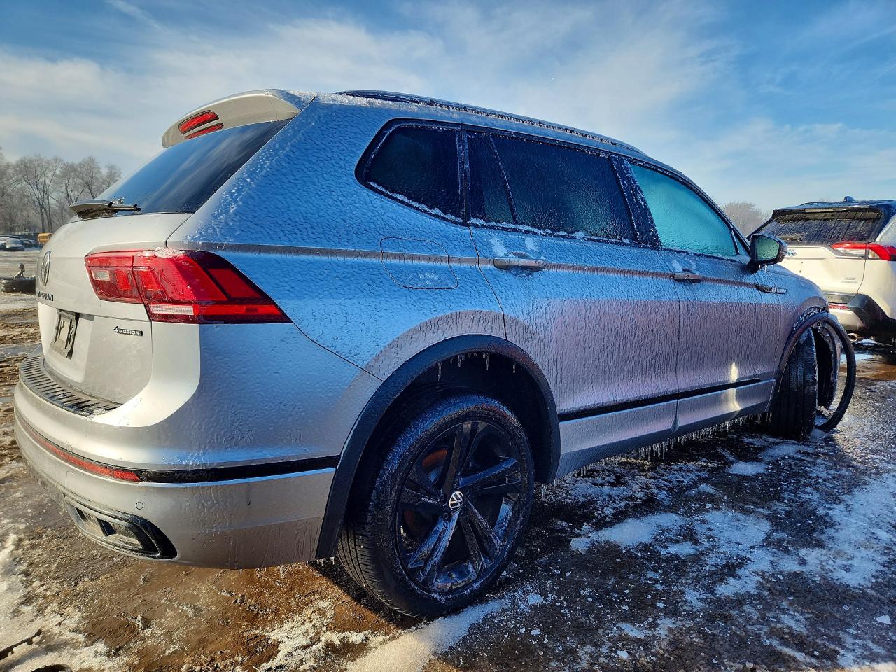 Volkswagen Tiguan Se R-line Black