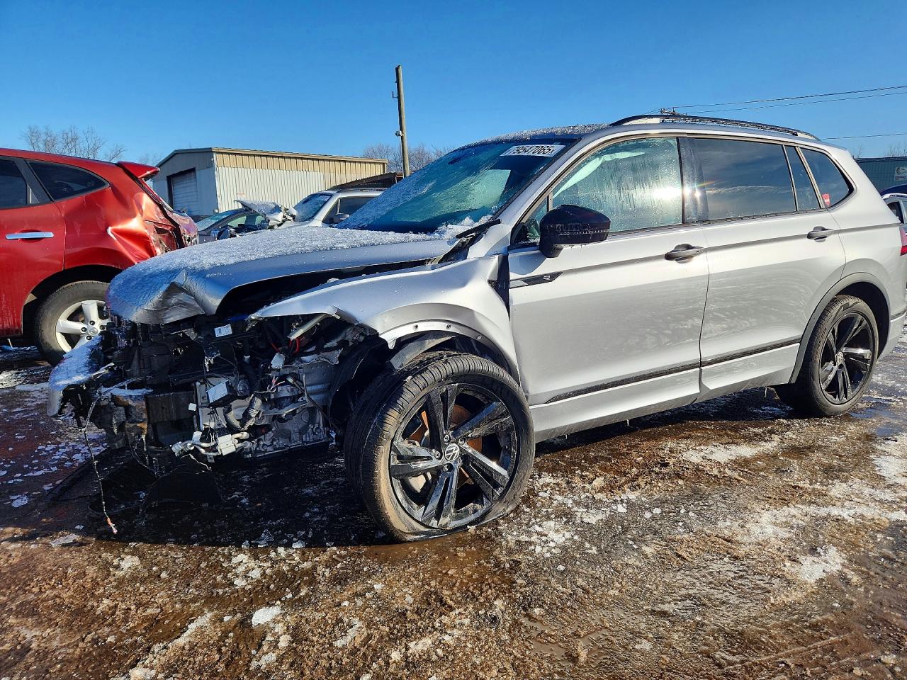 Salvage Volkswagen Tiguan Image