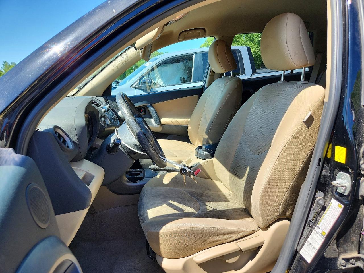 Toyota RAV4 Base