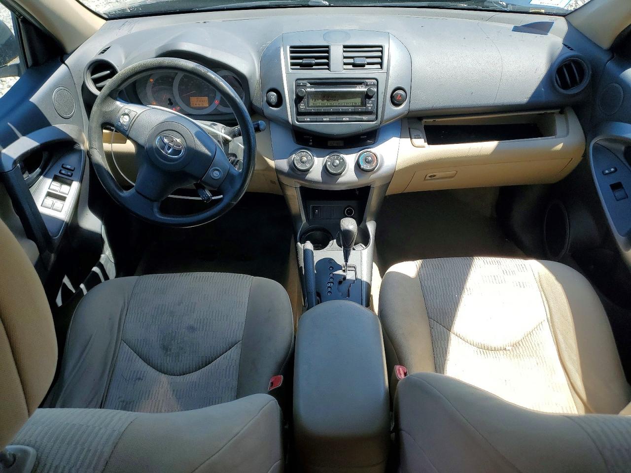 Toyota RAV4 Base