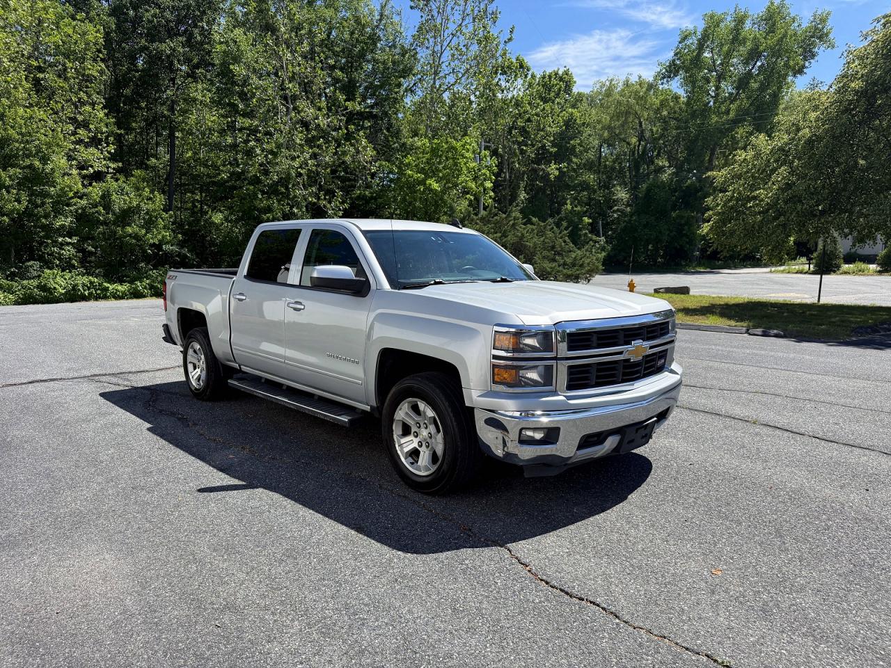Salvage Chevrolet Silverado Image