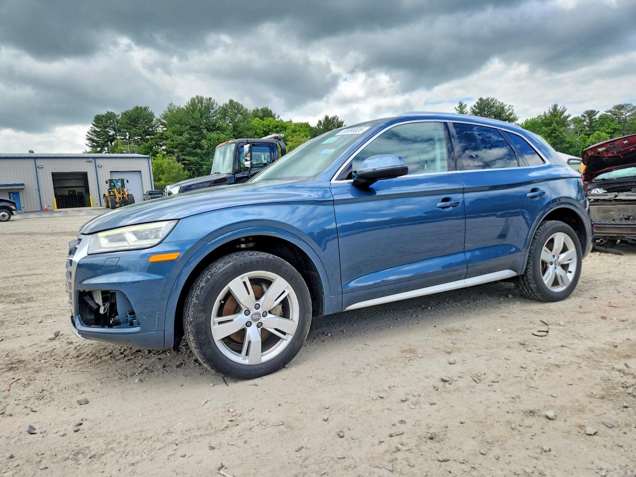 Salvage Audi Q5 Image