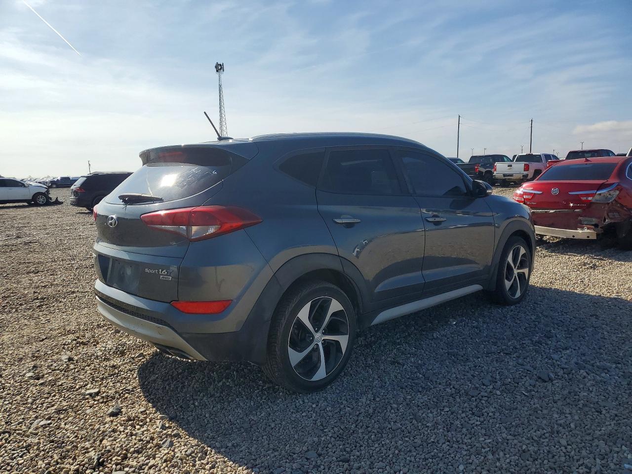 Hyundai TUCSON Sport