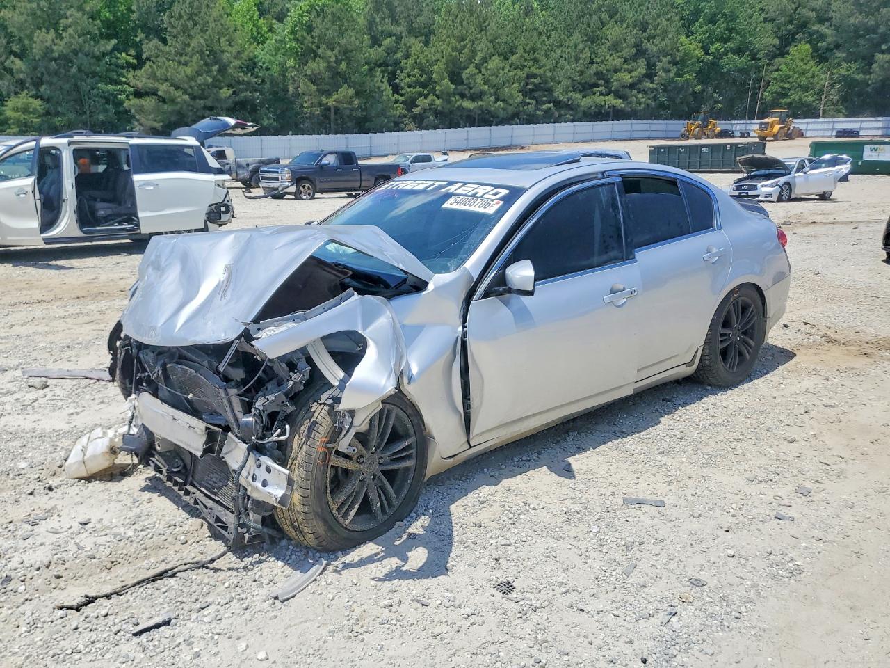 Salvage INFINITI G37 Image