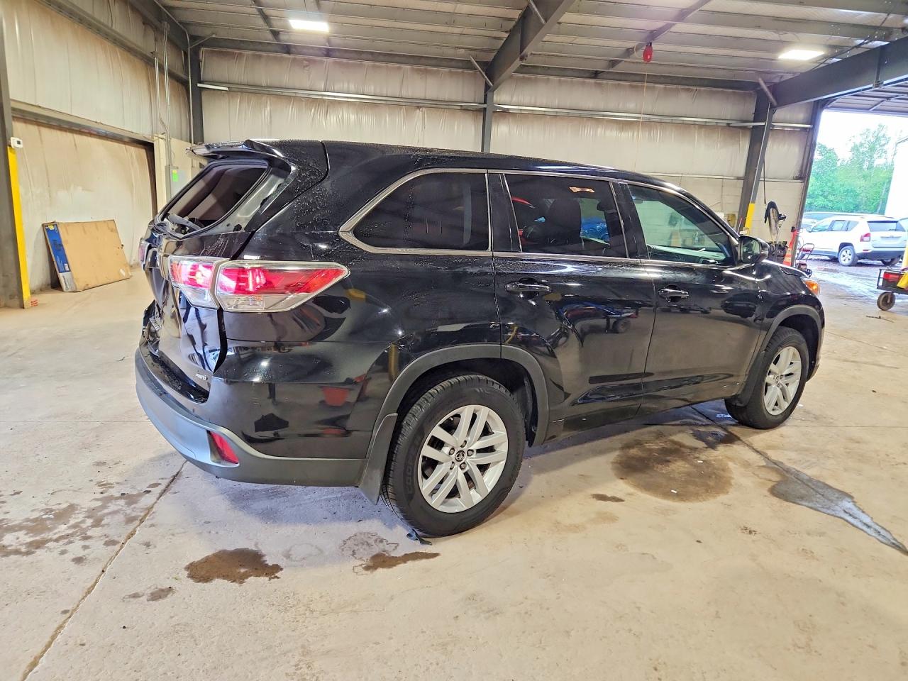 Toyota Highlander Le
