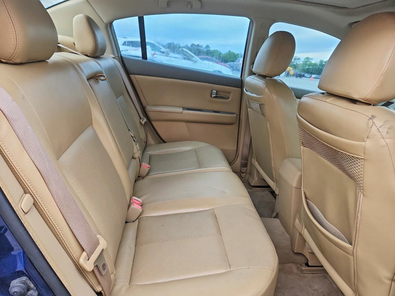 Nissan Sentra 2.0
