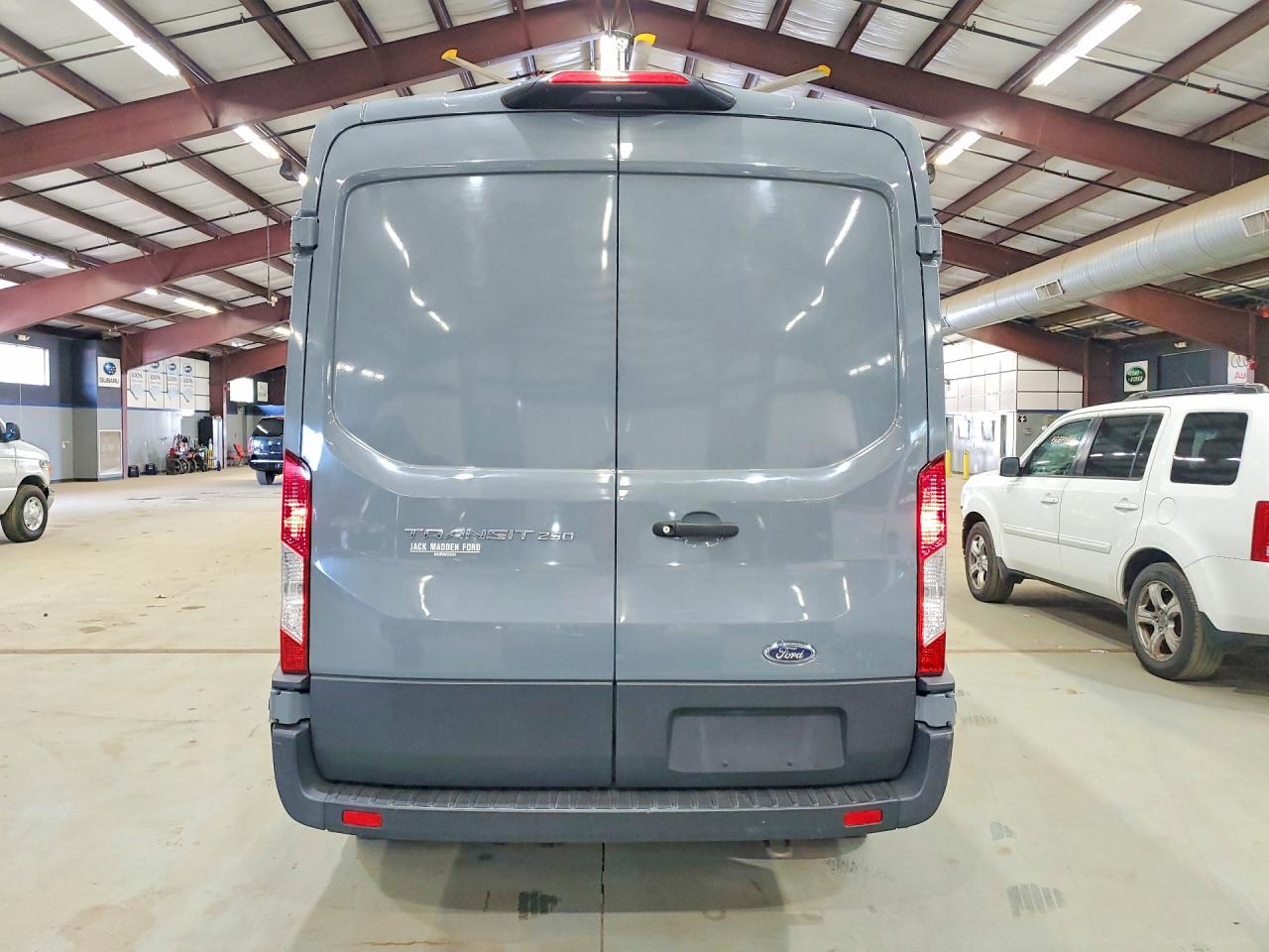 Ford Transit T-250