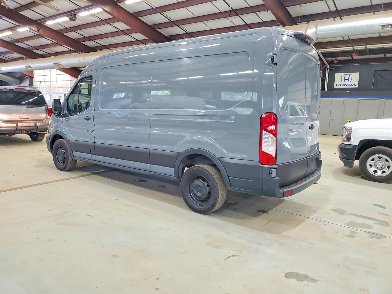 Ford Transit T-250